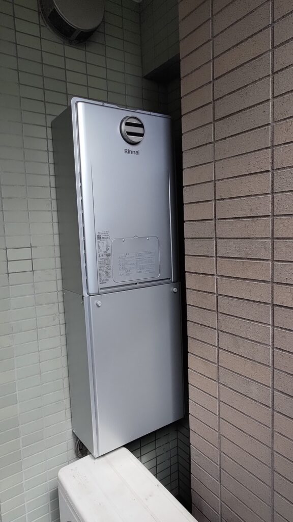 神奈川県　給湯器交換工事